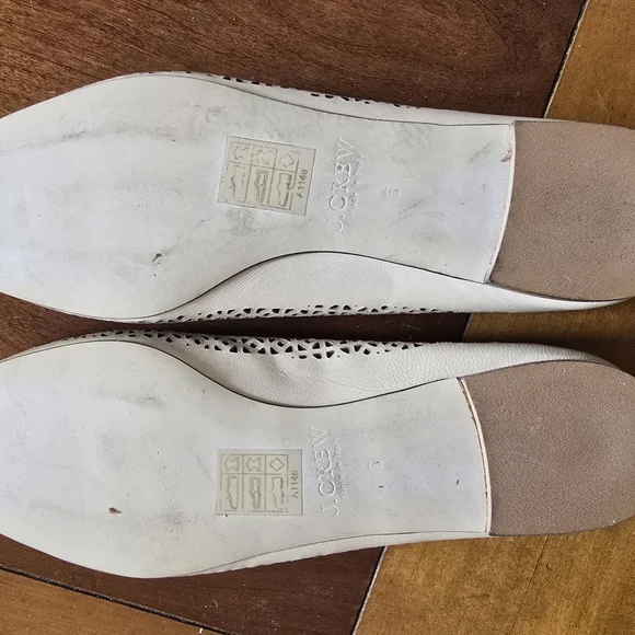 Womens J Crew Beige Flats Sz 6 - Picture 3 of 4